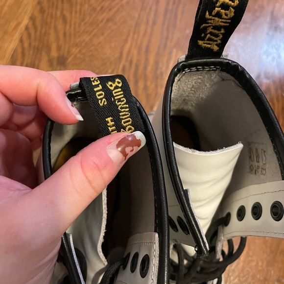 Doc Marten 1460 White size 6 - see photos - Picture 10 of 11